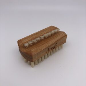 brosse à ongles de voyage en bois soap'erlipopette